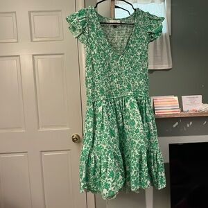 Green, good condition, short sleeve